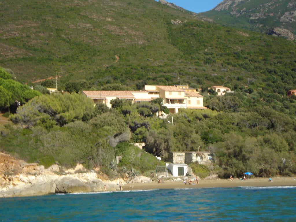 Residence Arinella Farinole Exterior photo